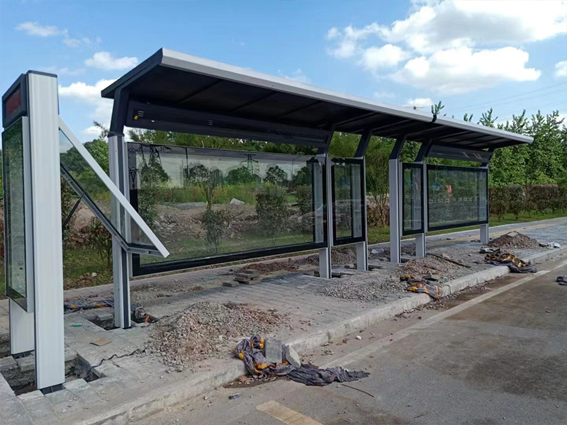 候車(chē)亭安裝效果